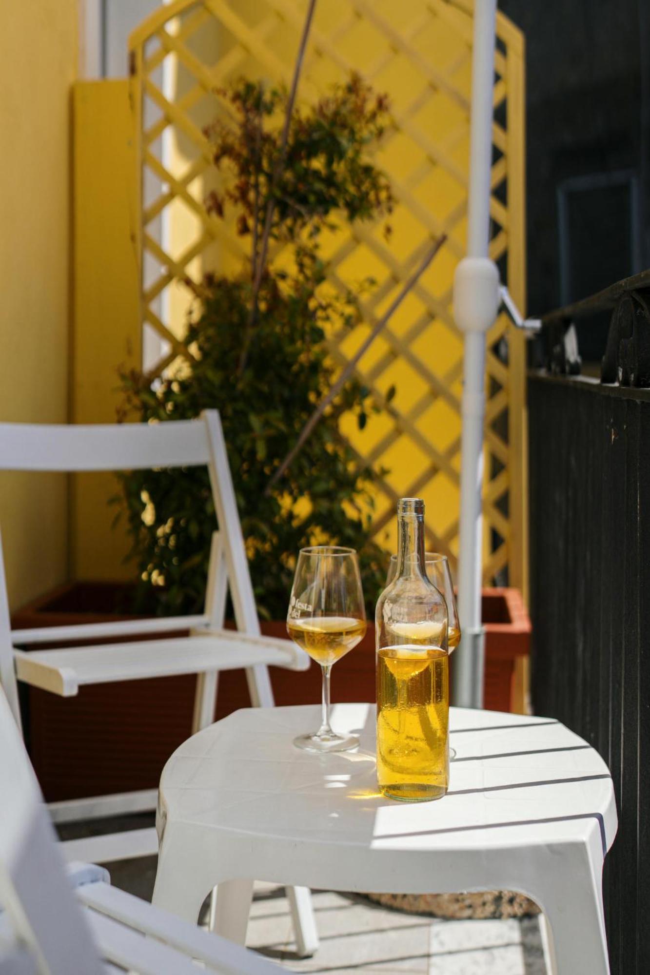 Ciraccio Apartments Procida Eksteriør billede